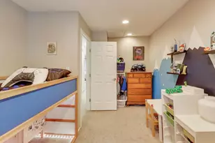 46 Oak Valley Dr, Cary, IL 60013 - Photo 23