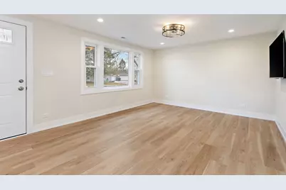 247 Harrison Street, Carpentersville, IL 60110 - Photo 11