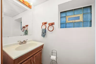 6245 W Byron Street, Chicago, IL 60634 - Photo 29