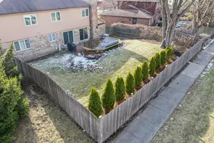 800 Downing St, Northbrook, IL 60062 - Photo 25