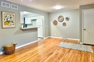 1509 Pine St, McHenry, IL 60050 - Photo 9