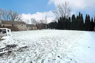 1509 Pine St, McHenry, IL 60050 - Photo 17