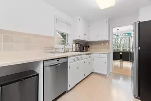 203 Park Ave, Lake Forest, IL 60045 - Photo 3