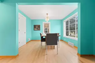 203 Park Ave, Lake Forest, IL 60045 - Photo 5