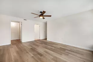 1800 Dewes St, Glenview, IL 60025 - Photo 13