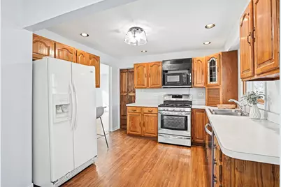 2N643 Diane Avenue, Glen Ellyn, IL 60137 - Photo 9