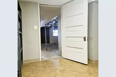 916 S Hennepin Avenue, Dixon, IL 61021 - Photo 39