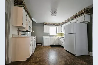 916 S Hennepin Avenue, Dixon, IL 61021 - Photo 11