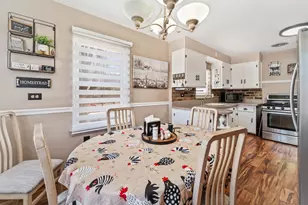 6401 Sinclair Ave, Berwyn, IL 60402 - Photo 9