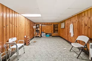 6401 Sinclair Ave, Berwyn, IL 60402 - Photo 17