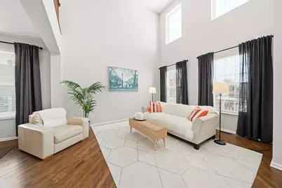 305 Chick Evans Street, Bolingbrook, IL 60490 - Photo 5