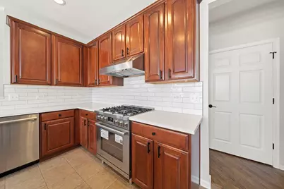 305 Chick Evans Street, Bolingbrook, IL 60490 - Photo 11