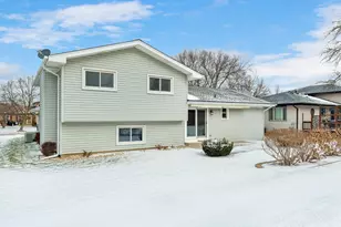 1131 Hobart Ave, Downers Grove, IL 60516 - Photo 25