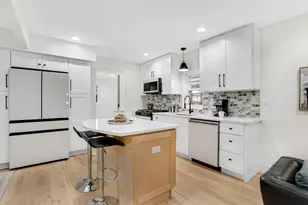 10141 S Artesian Ave, Chicago, IL 60655 - Photo 7