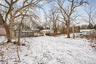 14 N Highland Ave, Aurora, IL 60506 - Photo 27