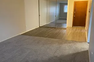 8541 Lotus Ave, Skokie, IL 60077 - Photo 3