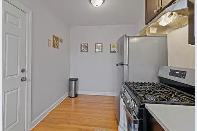 6443 N Hamilton Avenue #2I, Chicago, IL 60645 - Photo 3