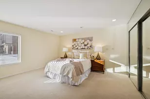 3030 Pheasant Creek Dr, Northbrook, IL 60062 - Photo 9