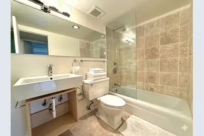 175 E Delaware Place #5618, Chicago, IL 60611 - Photo 9