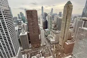 175 E Delaware Pl, Chicago, IL 60611 - Photo 15