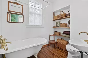 637 N Grove Ave, Oak Park, IL 60302 - Photo 13