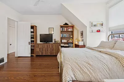 637 N Grove Avenue, Oak Park, IL 60302 - Photo 17