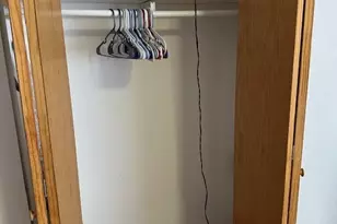 915 E Oakton St, Des Plaines, IL 60018 - Photo 33