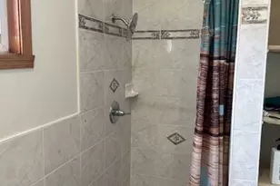 915 E Oakton St, Des Plaines, IL 60018 - Photo 19