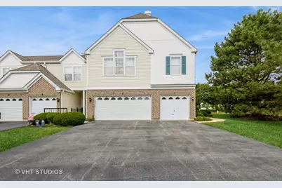 4 Arboretum Drive, Lombard, IL 60148 - Photo 1