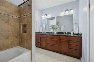 647 S Taylor Ave, Oak Park, IL 60304 - Photo 19