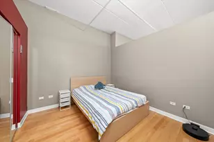 833 W 15th Pl, Chicago, IL 60608 - Photo 13