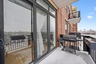 833 W 15th Pl, Chicago, IL 60608 - Photo 11