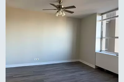 655 W Irving Park Road #1108, Chicago, IL 60613 - Photo 9