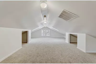 1561 E Walnut Avenue, Des Plaines, IL 60016 - Photo 21