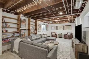 1561 E Walnut Ave, Des Plaines, IL 60016 - Photo 23