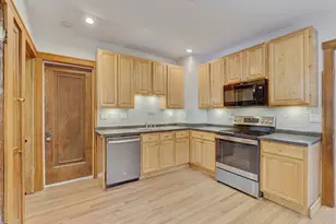 1561 E Walnut Ave, Des Plaines, IL 60016 - Photo 7