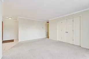 [Address not provided], Wheaton, IL 60189 - Photo 15