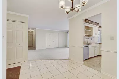 [Address not provided], Wheaton, IL 60189 - Photo 5