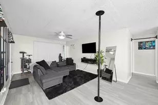 129 N Mason Ave, Chicago, IL 60644 - Photo 11