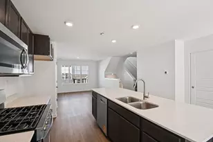 1433 Oakfield Ln, Pingree Grove, IL 60140 - Photo 11