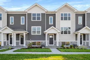 1433 Oakfield Ln, Pingree Grove, IL 60140 - Photo 1