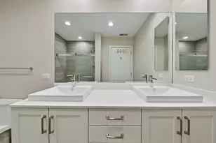 1640 S Prairie Ave, Chicago, IL 60616 - Photo 21