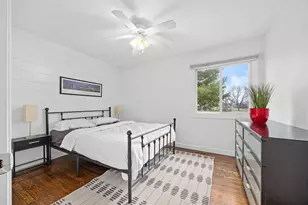 [Address not provided], Naperville, IL 60540 - Photo 15