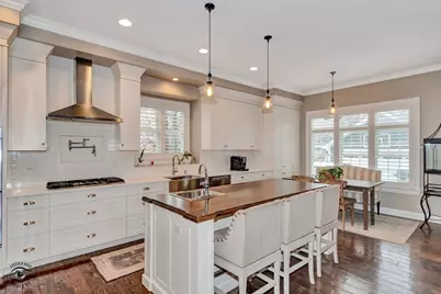 117 S La Grange Road, La Grange, IL 60525 - Photo 15