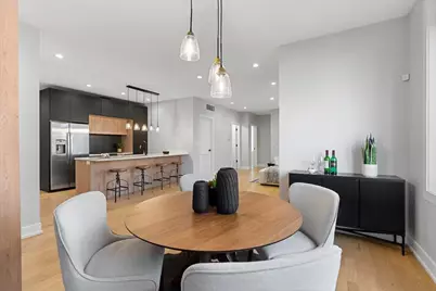 3653 W Barry Avenue #2W, Chicago, IL 60618 - Photo 9