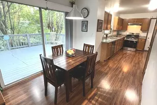 1018 Rain Tree Dr, Bolingbrook, IL 60440 - Photo 7