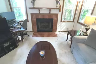 1018 Rain Tree Dr, Bolingbrook, IL 60440 - Photo 5