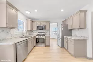 526 Ascot Ln, Streamwood, IL 60107 - Photo 13