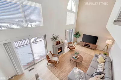 526 Ascot Lane, Streamwood, IL 60107 - Photo 3