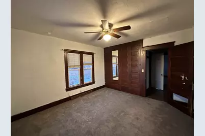 2750 N Henderson Road, Freeport, IL 61032 - Photo 13